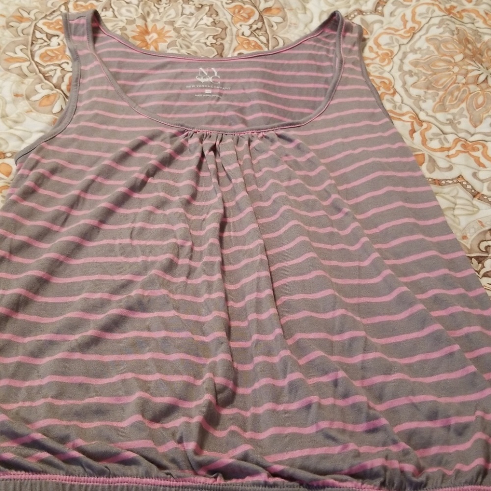 Tank top - Picture 2 of 5